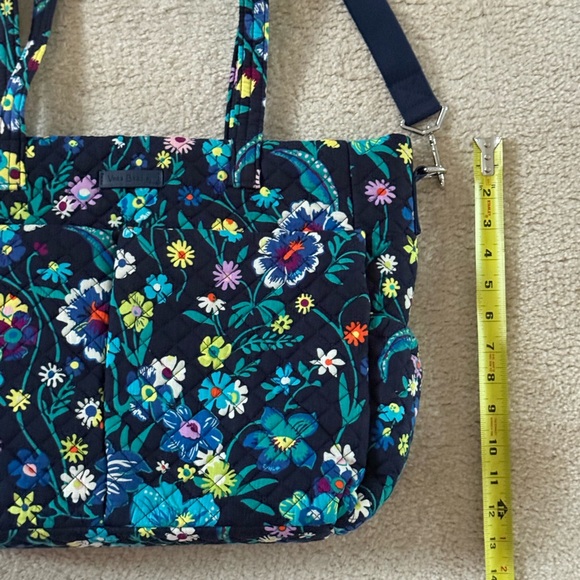 Vera Bradley Computer Bag, Diaper Bag, Retired Pattern Moonlight Garden - Picture 10 of 11